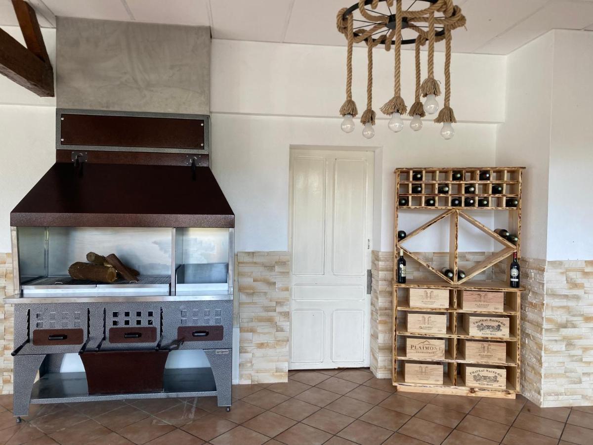 Hostellerie Du Parc Labarthe-Inard エクステリア 写真